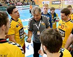 15.10.2016, Krems, Handball, Handball Liga Austria, HLA, GD, UHK Krems,  HT Schwaz,<br>Timeout Krems<br><br><br>Copyright / www. sportfotos. at<br>Missongasse 21<br>A - 3500 Krems<br>zierlinger@sportfotos.at<br>www.sportfotos.at<br>Kremser Bank <br>BIC SPKDAT21XXX<br>IBAN AT392022800704000918
