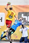 07.12.2016, Krems, Handball, Handball Liga Austria, HLA, GD, UHK Krems, Union Leoben,<br>MITKOV Vlatko, KUHN Thomas<br><br><br>Copyright / www. sportfotos. at<br>Missongasse 21<br>A - 3500 Krems<br>zierlinger@sportfotos.at<br>www.sportfotos.at<br>Kremser Bank <br>BIC SPKDAT21XXX<br>IBAN AT392022800704000918<br>