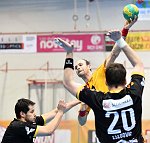 10.03.2017, Krems, Handball, Handball Liga Austria, HLA, OPO, UHK Krems, Bregenz,<br>BELJANSKI Bojan, MITKOV Vlatko, ESEGOVIC Ante<br><br><br>Copyright DIENER / Zierlinger Karl<br>Marktgasse 3-7 / 4 / 5 / 21<br>A-1090 Wien<br>Telefax +43 1 955 32 35<br>Mobil +43 676 629 98 51<br>BA-CA<br>Bank Nr. 12000<br>Account Nr. 00712 223 783<br>e-mail: agentur@diener.at<br>Datenbank: www.diener.at<br>