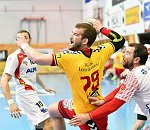 07.04.2017, Krems, Handball, Handball Liga Austria, HLA, OPO, UHK Krems, HC Hard,<br>FEICHTINGER Sebastian, KNAUTH Michael<br><br><br><br>Copyright DIENER / Zierlinger Karl<br>Marktgasse 3-7 / 4 / 5 / 21<br>A-1090 Wien<br>Telefax +43 1 955 32 35<br>Mobil +43 676 629 98 51<br>BA-CA<br>Bank Nr. 12000<br>Account Nr. 00712 223 783<br>e-mail: agentur@diener.at<br>Datenbank: www.diener.at