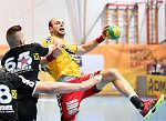 25.02.2017, Krems, Handball, Handball Liga Austria, HLA, OPO, UHK Krems, WAT Margareten,<br>ALJETIC Nikola, MITKOV Vlatko<br><br><br><br>Copyright DIENER / Zierlinger Karl<br>Marktgasse 3-7 / 4 / 5 / 21<br>A-1090 Wien<br>Telefax +43 1 955 32 35<br>Mobil +43 676 629 98 51<br>BA-CA<br>Bank Nr. 12000<br>Account Nr. 00712 223 783<br>e-mail: agentur@diener.at<br>Datenbank: www.diener.at