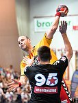 12.05.2018, Krems, Handball, Handball Liga Austria, HLA, 2.HF, UHK Krems, WAT Margareten,<br>MITKOV Vlatko, SEIDL Thomas<br><br><br>Copyright / www. sportfotos. at<br>Missongasse 21<br>A - 3500 Krems<br>zierlinger@sportfotos.at<br>www.sportfotos.at<br>Kremser Bank <br>BIC SPKDAT21XXX<br>IBAN AT392022800704000918<br>