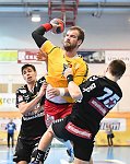 12.05.2018, Krems, Handball, Handball Liga Austria, HLA, 2.HF, UHK Krems, WAT Margareten,<br>MARTINOVIC Ivan, FEICHTINGER Sebastian, RIEDE Maximilian<br><br><br>Copyright / www. sportfotos. at<br>Missongasse 21<br>A - 3500 Krems<br>zierlinger@sportfotos.at<br>www.sportfotos.at<br>Kremser Bank <br>BIC SPKDAT21XXX<br>IBAN AT392022800704000918<br>