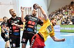 05.05.2018, Krems, Handball, Handball Liga Austria, HLA, 3.VF, UHK Krems,  HT Schwaz,<br>PRAKAPENIA Anton, PYSHKIN Alexander, POSCH Fabian<br><br><br>Copyright / www. sportfotos. at<br>Missongasse 21<br>A - 3500 Krems<br>zierlinger@sportfotos.at<br>www.sportfotos.at<br>Kremser Bank <br>BIC SPKDAT21XXX<br>IBAN AT392022800704000918