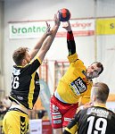 16.02.2018, Krems, Handball, Handball Liga Austria, HLA, Bonusrunde, UHK Krems, Bregenz,<br>MOHR Florian, FEICHTINGER Sebastian, SCHNABL Nico<br><br><br>Copyright / www. sportfotos. at<br>Missongasse 21<br>A - 3500 Krems<br>zierlinger@sportfotos.at<br>www.sportfotos.at<br>Kremser Bank <br>BIC SPKDAT21XXX<br>IBAN AT392022800704000918<br>