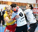 02.03.2018, Krems, Handball, Handball Liga Austria, HLA, BR, UHK Krems, HC Hard,<br>MITKOV Vlatko, SCHMID Dominik, WUESTNER Frederic<br><br><br>Copyright / www. sportfotos. at<br>Missongasse 21<br>A - 3500 Krems<br>zierlinger@sportfotos.at<br>www.sportfotos.at<br>Kremser Bank <br>BIC SPKDAT21XXX<br>IBAN AT392022800704000918