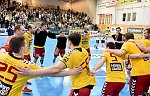 14.03.2018, Krems, Handball, Handball Liga Austria, HLA, BR, UHK Krems, SG Westwien<br>Jubelreigen Krems<br><br><br>Copyright / www. sportfotos. at<br>Missongasse 21<br>A - 3500 Krems<br>zierlinger@sportfotos.at<br>www.sportfotos.at<br>Kremser Bank <br>BIC SPKDAT21XXX<br>IBAN AT392022800704000918<br>