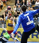 14.03.2018, Krems, Handball, Handball Liga Austria, HLA, BR, UHK Krems, SG Westwien<br>SCHOPF Tobias, UVODIC Sandro<br><br><br>Copyright / www. sportfotos. at<br>Missongasse 21<br>A - 3500 Krems<br>zierlinger@sportfotos.at<br>www.sportfotos.at<br>Kremser Bank <br>BIC SPKDAT21XXX<br>IBAN AT392022800704000918<br>