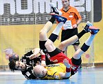 20.04.2018, Krems, Handball, Handball Liga Austria, HLA, BR, UHK Krems, WAT Margareten,<br>JONAS Herbert, NIGG David<br><br><br>Copyright / www. sportfotos. at<br>Missongasse 21<br>A - 3500 Krems<br>zierlinger@sportfotos.at<br>www.sportfotos.at<br>Kremser Bank <br>BIC SPKDAT21XXX<br>IBAN AT392022800704000918<br>