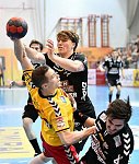 20.04.2018, Krems, Handball, Handball Liga Austria, HLA, BR, UHK Krems, WAT Margareten,<br>PROKOP Gunnar, STEVANOVIC Nikola, JONAS Herbert<br><br><br>Copyright / www. sportfotos. at<br>Missongasse 21<br>A - 3500 Krems<br>zierlinger@sportfotos.at<br>www.sportfotos.at<br>Kremser Bank <br>BIC SPKDAT21XXX<br>IBAN AT392022800704000918<br>