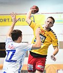 03.11.2017, Krems, Handball, Handball Liga Austria, HLA, GD, UHK Krems, HC Bruck,<br>SCHMIDBAUER Philipp, SIMEK Marko<br><br><br>Copyright / www. sportfotos. at<br>Missongasse 21<br>A - 3500 Krems<br>zierlinger@sportfotos.at<br>www.sportfotos.at<br>Kremser Bank <br>BIC SPKDAT21XXX<br>IBAN AT392022800704000918