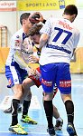 03.11.2017, Krems, Handball, Handball Liga Austria, HLA, GD, UHK Krems, HC Bruck,<br>NAGY Andras, HASECIC Kenen, SCHMIDBAUER Philipp<br><br><br>Copyright / www. sportfotos. at<br>Missongasse 21<br>A - 3500 Krems<br>zierlinger@sportfotos.at<br>www.sportfotos.at<br>Kremser Bank <br>BIC SPKDAT21XXX<br>IBAN AT392022800704000918