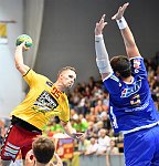 08.09.2017, Krems, Handball, Handball Liga Austria, HLA, GD, UHK Krems, HC Linz,<br>SIMEK Marko, JURIC Antonio<br><br><br><br><br>Copyright / www. sportfotos. at<br>Missongasse 21<br>A - 3500 Krems<br>zierlinger@sportfotos.at<br>www.sportfotos.at<br>Kremser Bank <br>BIC SPKDAT21XXX<br>IBAN AT392022800704000918