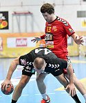 10.12.2017, Krems, Handball, Handball Liga Austria, HLA, GD, UHK Krems, HSG Graz,<br>SIMIC Rok, WALZER Guenther<br><br><br>Copyright / www. sportfotos.at<br>Missongasse 21<br>A - 3500 Krems<br>zierlinger@sportfotos.at<br>www.sportfotos.at<br>Kremser Bank <br>BIC SPKDAT21XXX<br>IBAN AT392022800704000918<br>