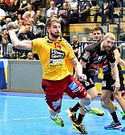 23.09.2017, Krems, Handball, Handball Liga Austria, HLA, GD, UHK Krems,  HT Schwaz,<br>POSCH Fabian, PRAKAPENIA Anton<br><br><br>Copyright / www. sportfotos. at<br>Missongasse 21<br>A - 3500 Krems<br>zierlinger@sportfotos.at<br>www.sportfotos.at<br>Kremser Bank <br>BIC SPKDAT21XXX<br>IBAN AT392022800704000918