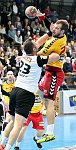 07.12.2017, Krems, Handball, Handball Liga Austria, HLA, GD, UHK Krems, SC Ferlach,<br>VODISEK Boris, FEICHTINGER Sebastian<br><br><br>Copyright / www. sportfotos.at<br>Missongasse 21<br>A - 3500 Krems<br>zierlinger@sportfotos.at<br>www.sportfotos.at<br>Kremser Bank <br>BIC SPKDAT21XXX<br>IBAN AT392022800704000918<br>