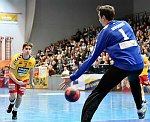 15.12.2017, Krems, Handball, Handball Liga Austria, HLA, GD, UHK Krems, SG Westwien<br>JOCHMANN Jakob, UVODIC Sandro<br><br><br>Copyright / www. sportfotos. at<br>Missongasse 21<br>A - 3500 Krems<br>zierlinger@sportfotos.at<br>www.sportfotos.at<br>Kremser Bank <br>BIC SPKDAT21XXX<br>IBAN AT392022800704000918<br>