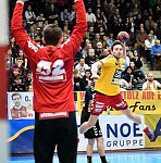 17.11.2017, Krems, Handball, Handball Liga Austria, HLA, GD, UHK Krems, WAT Margareten,<br>TANIC Boris, SCHAFLER Leonard<br><br><br>Copyright / www. sportfotos. at<br>Missongasse 21<br>A - 3500 Krems<br>zierlinger@sportfotos.at<br>www.sportfotos.at<br>Kremser Bank <br>BIC SPKDAT21XXX<br>IBAN AT392022800704000918<br>