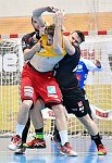 27.04.2018, Krems, Handball, Handball Liga Austria, HLA, BR, UHK Krems,  HT Schwaz,<br>PYSHKIN Alexander, POSCH Fabian, LOCHNER Dario<br><br><br>Copyright / www. sportfotos. at<br>Missongasse 21<br>A - 3500 Krems<br>zierlinger@sportfotos.at<br>www.sportfotos.at<br>Kremser Bank <br>BIC SPKDAT21XXX<br>IBAN AT392022800704000918