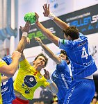 27.11.2021, Krems, Handball, Handball Liga Austria, HLA, GD, UHK Krems, HC Linz,<br><br><br><br><br><br>Copyright / www. sportfotos. at<br>Missongasse 21<br>A - 3500 Krems<br>zierlinger@sportfotos.at<br>www.sportfotos.at<br>Kremser Bank <br>BIC SPKDAT21XXX<br>IBAN AT392022800704000918