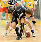 21.04.2012, Krems, Handball, Handball Liga Austria, <br>HLA, MPO, UHK Krems, Bregenz,<br>SCHOPF Tobias, FRUEHSTUECK Lukas<br><br><br>Copyright DIENER / Zierlinger Karl<br>Marktgasse 3-7 / 4 / 5 / 21<br>A-1090 Wien<br>Telefax +43 1 955 32 35<br>Mobil +43 676 629 98 51<br>BA-CA<br>Bank Nr. 12000<br>Account Nr. 00712 223 783<br>e-mail: agentur@diener.at<br>Datenbank: www.diener.at