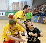 21.04.2012, Krems, Handball, Handball Liga Austria, <br>HLA, MPO, UHK Krems, Bregenz,<br>VISY Norbert, LAZAREVIC Uros, FRUEHSTUECK Lukas<br><br><br>Copyright DIENER / Zierlinger Karl<br>Marktgasse 3-7 / 4 / 5 / 21<br>A-1090 Wien<br>Telefax +43 1 955 32 35<br>Mobil +43 676 629 98 51<br>BA-CA<br>Bank Nr. 12000<br>Account Nr. 00712 223 783<br>e-mail: agentur@diener.at<br>Datenbank: www.diener.at
