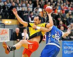 11.02.2012, Krems, Handball, Handball Liga Austria, <br>HLA, MPO, UHK Krems - HIT Tirol,<br>BOZSO Andras, PEROVIC Draguljub<br><br><br>Copyright DIENER / Zierlinger Karl<br>Marktgasse 3-7 / 4 / 5 / 21<br>A-1090 Wien<br>Telefax +43 1 955 32 35<br>Mobil +43 676 629 98 51<br>BA-CA<br>Bank Nr. 12000<br>Account Nr. 00712 223 783<br>e-mail: agentur@diener.at<br>Datenbank: www.diener.at