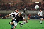 1998.09.05<br>�sterreich - Israel<br>VASTIC Ivica<br>Vastic wird im Strafraum von hinten niedergerissen