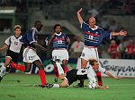 19980819<br>�sterreich - Frankreich<br>MAYRLEB Christian/LEBOEF Frank(18)<br>                             THURAM Lilian<br>Foul zum Elfmeter in der 75.Minute