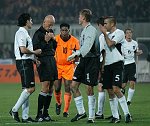 16.10.2002<br>�sterreich - Niederlande/0:3 (0:3)<br>MANNINGER Alexander (�sterreich)<br>KLUIVERT Patrick (Niederlande)<br>COLLINA Pierluigi<br>