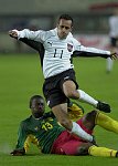 17.03.2002<br>�sterreich - Kamerun/0:0<br>WEISSENBERGER Markus (�sterreich)<br>METTOMO Lucien (Kamerun)<br>26. Minute