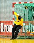 20.12.2011, Krems, Handball, Laenderspiel, Nationalteam, Testspiel, Oesterreich, Algerien<br>FILZWIESER Wolfgang<br><br><br>Copyright DIENER / Zierlinger Karl<br>Marktgasse 3-7 / 4 / 5 / 21<br>A-1090 Wien<br>Telefax +43 1 955 32 35<br>Mobil +43 676 629 98 51<br>BA-CA<br>Bank Nr. 12000<br>Account Nr. 00712 223 783<br>e-mail: agentur@diener.at<br>Datenbank: www.diener.at