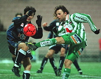 1998.03.10.<br>Rapid - Sturm<br>PENKSA Marek/ NEUKIRCHNER G�nther<br>2.Halbzeit/12.Min.