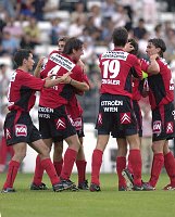10.07.2002<br>Admira - Salzburg/1:0(1:0)<br>Jubel um KATZER Markus nach dem 1:0<br>45. Minute