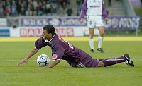 19.10.2002<br>Austria - Salzburg/0:0<br>DJALMINHA, nach Foul von Messner in der Nachspielzeit, reklamiert danach Elfmeter