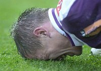 09.11.2003<br>Austria - Salzburg/0:0<br>DOSPEL Ernst, schmerzverzerrt nach Schu� in die ...<br>33. Minute