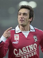 22.11.2003<br>Rapid - Bregenz/2:2 (1:2)<br>BERCHTOLD Dietmar nach seinem Tor zum 0:1<br>8. Minute