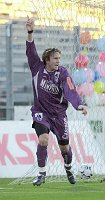 29.11.2003<br>Austria - Admira/5:1 (3:0)<br>HELSTAD Thorstein beim Torjubel nach seinem 1:0<br>13. Minute