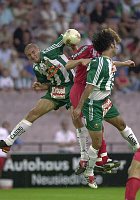 16.07.2003<br>Rapid - Pasching/4:2(2:0)<br>ADAMSKI Marcin und PASHAZADEH Mehdi zwicken einen Paschinger<br>36. Minute