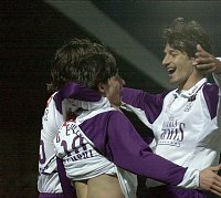 14.04.2004<br>Austria - Salzburg 3:0(1:0)<br>GILEWICZ Radoslav jubelt �ber sein Tor zum 2:0, <br>VASTIC Ivica gratuliert<br>64. Minute<br>