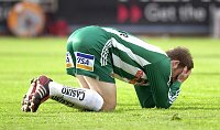 18.10.2003<br>Admira - Rapid/4:2 (2:0)<br>FELDHOFER Ferdinand kniet am Boden nachdem er die Chance aufs 1:2 vergeben hat