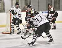 08.12.2024<br>Union Kremser Eislaufverein - UEHV St. Poelten<br>3:5 (1:1, 2:0, 0:4)<br><br>