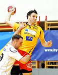 16.12.2011, Krems, Handball, Handball Liga Austria, HLA, UHK Krems, HC Hard<br>RIGAS Rene-Pascal, BELAS Ivica<br><br><br>Copyright DIENER / Zierlinger Karl<br>Marktgasse 3-7 / 4 / 5 / 21<br>A-1090 Wien<br>Telefax +43 1 955 32 35<br>Mobil +43 676 629 98 51<br>BA-CA<br>Bank Nr. 12000<br>Account Nr. 00712 223 783<br>e-mail: agentur@diener.at<br>Datenbank: www.diener.at