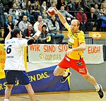 16.12.2011, Krems, Handball, Handball Liga Austria, HLA, UHK Krems, HC Hard<br>SCHMID Dominik, SCHMOELZ Johann<br><br><br>Copyright DIENER / Zierlinger Karl<br>Marktgasse 3-7 / 4 / 5 / 21<br>A-1090 Wien<br>Telefax +43 1 955 32 35<br>Mobil +43 676 629 98 51<br>BA-CA<br>Bank Nr. 12000<br>Account Nr. 00712 223 783<br>e-mail: agentur@diener.at<br>Datenbank: www.diener.at