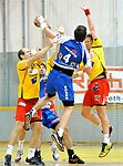 08.10.2011;  Krems;  Handball;  HLA;  UHK Krems - HIT Tirol;<br>SCHMOELZ Johann, PEROVIC Draguljub, HERMANN Maximilian, VIZVARY Kristof<br><br>Copyright DIENER / Zierlinger Karl<br>Marktgasse 3-7 / 4 / 5 / 21<br>A-1090 Wien<br>Telefax +43 1 955 32 35<br>Mobil +43 676 629 98 51<br>BA-CA<br>Bank Nr. 12000<br>Account Nr. 00712 223 783<br>e-mail: agentur@diener.at<br>Datenbank: www.diener.at