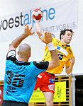 03.12.2011, Krems, Handball, Handball Liga Austria, HLA, UHK Krems, Union Leoben<br>SURAC Domagoj, CHALUPA Georg<br><br><br>Copyright DIENER / Zierlinger Karl<br>Marktgasse 3-7 / 4 / 5 / 21<br>A-1090 Wien<br>Telefax +43 1 955 32 35<br>Mobil +43 676 629 98 51<br>BA-CA<br>Bank Nr. 12000<br>Account Nr. 00712 223 783<br>e-mail: agentur@diener.at<br>Datenbank: www.diener.at