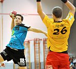 03.12.2011, Krems, Handball, Handball Liga Austria, HLA, UHK Krems, Union Leoben<br>ILLMAYER Thomas, VIZVARY Kristof<br><br><br>Copyright DIENER / Zierlinger Karl<br>Marktgasse 3-7 / 4 / 5 / 21<br>A-1090 Wien<br>Telefax +43 1 955 32 35<br>Mobil +43 676 629 98 51<br>BA-CA<br>Bank Nr. 12000<br>Account Nr. 00712 223 783<br>e-mail: agentur@diener.at<br>Datenbank: www.diener.at