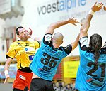 03.12.2011, Krems, Handball, Handball Liga Austria, HLA, UHK Krems, Union Leoben<br>LAZAREVIC Uros, SURAC Domagoj, BALOMENOS Spyridon<br><br><br>Copyright DIENER / Zierlinger Karl<br>Marktgasse 3-7 / 4 / 5 / 21<br>A-1090 Wien<br>Telefax +43 1 955 32 35<br>Mobil +43 676 629 98 51<br>BA-CA<br>Bank Nr. 12000<br>Account Nr. 00712 223 783<br>e-mail: agentur@diener.at<br>Datenbank: www.diener.at
