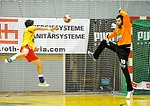 03.12.2011, Krems, Handball, Handball Liga Austria, HLA, UHK Krems, Union Leoben<br>SCHOPF Tobias, MARINOVIC Luka<br><br><br>Copyright DIENER / Zierlinger Karl<br>Marktgasse 3-7 / 4 / 5 / 21<br>A-1090 Wien<br>Telefax +43 1 955 32 35<br>Mobil +43 676 629 98 51<br>BA-CA<br>Bank Nr. 12000<br>Account Nr. 00712 223 783<br>e-mail: agentur@diener.at<br>Datenbank: www.diener.at