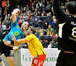 03.12.2011, Krems, Handball, Handball Liga Austria, HLA, UHK Krems, Union Leoben<br>SURAC Domagoj, VISY Norbert<br><br><br>Copyright DIENER / Zierlinger Karl<br>Marktgasse 3-7 / 4 / 5 / 21<br>A-1090 Wien<br>Telefax +43 1 955 32 35<br>Mobil +43 676 629 98 51<br>BA-CA<br>Bank Nr. 12000<br>Account Nr. 00712 223 783<br>e-mail: agentur@diener.at<br>Datenbank: www.diener.at